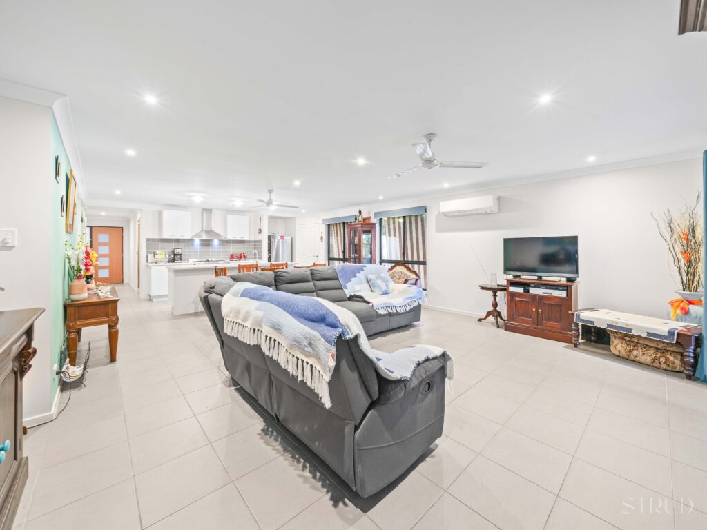 House-Karalee-QLD-R2-3872547