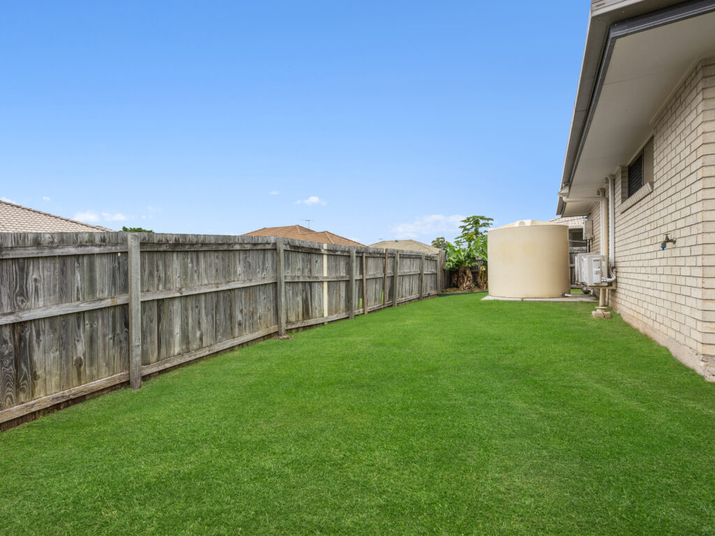 House-Redbank Plains-QLD-R2-3874334