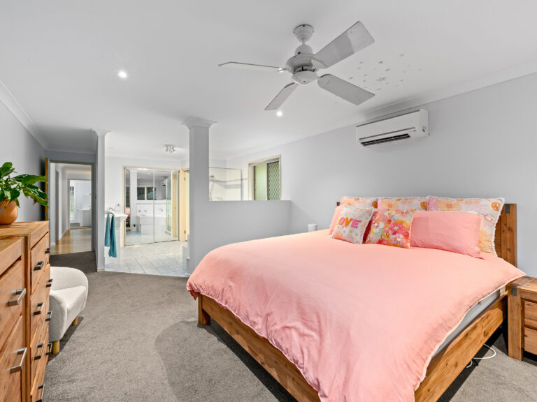 House-Pine Mountain-QLD-R2-3875267