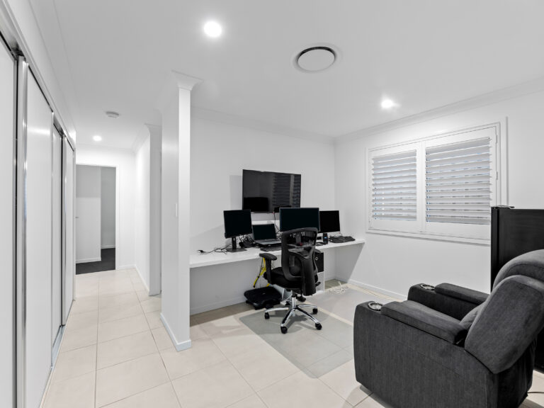 House-Ripley-QLD-R2-3875565