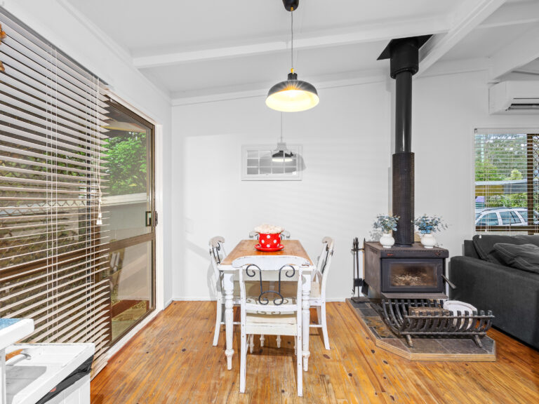 House-Raceview-QLD-R2-3875567