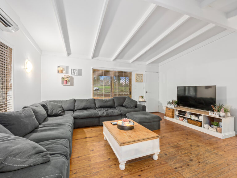 House-Raceview-QLD-R2-3875567