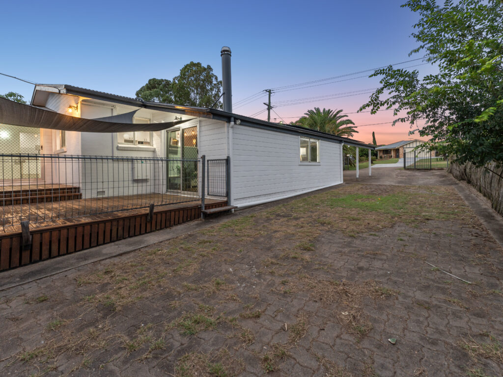 22 Powells Road, Yamanto, QLD 4305