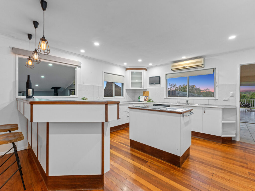 22 Powells Road, Yamanto, QLD 4305