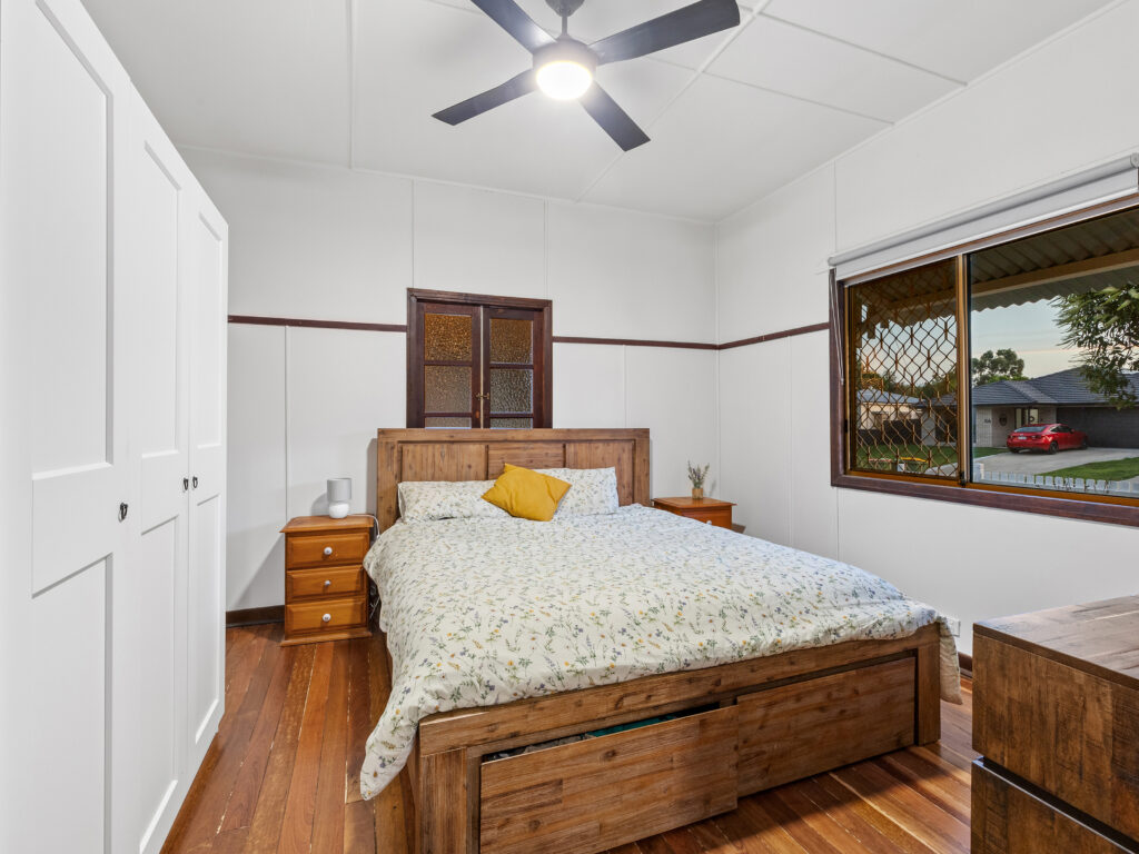 House-Raceview-QLD-R2-3884950