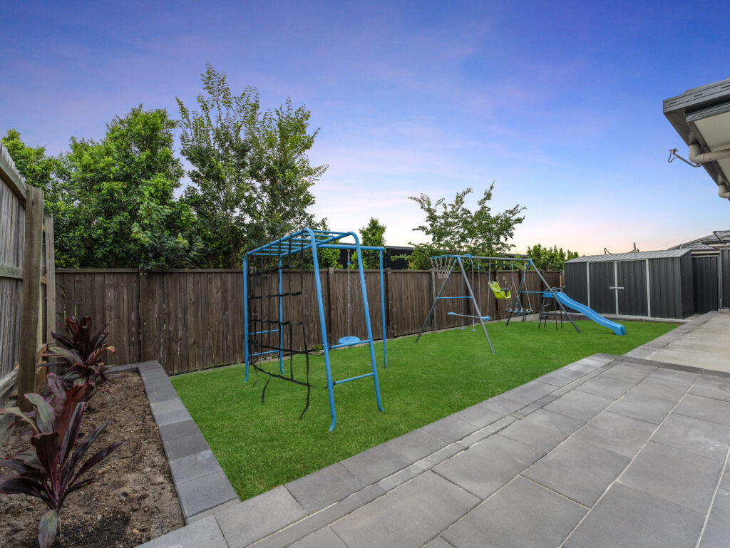 13 Pioneer Street, Redbank Plains, QLD 4301