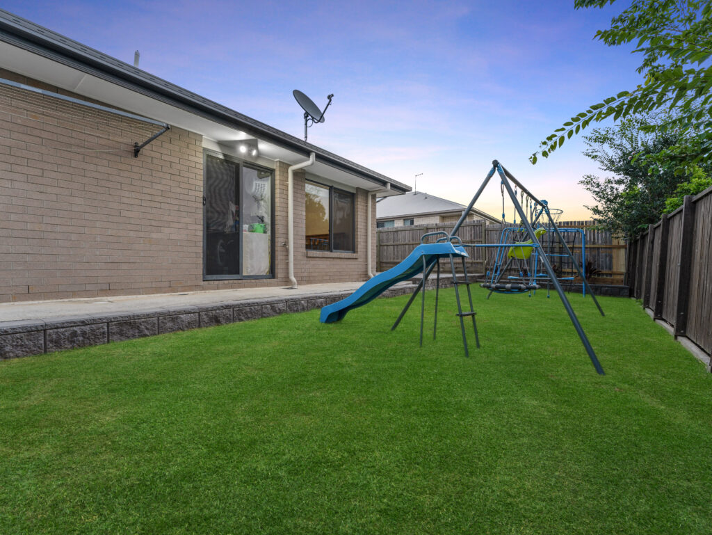 13 Pioneer Street, Redbank Plains, QLD 4301