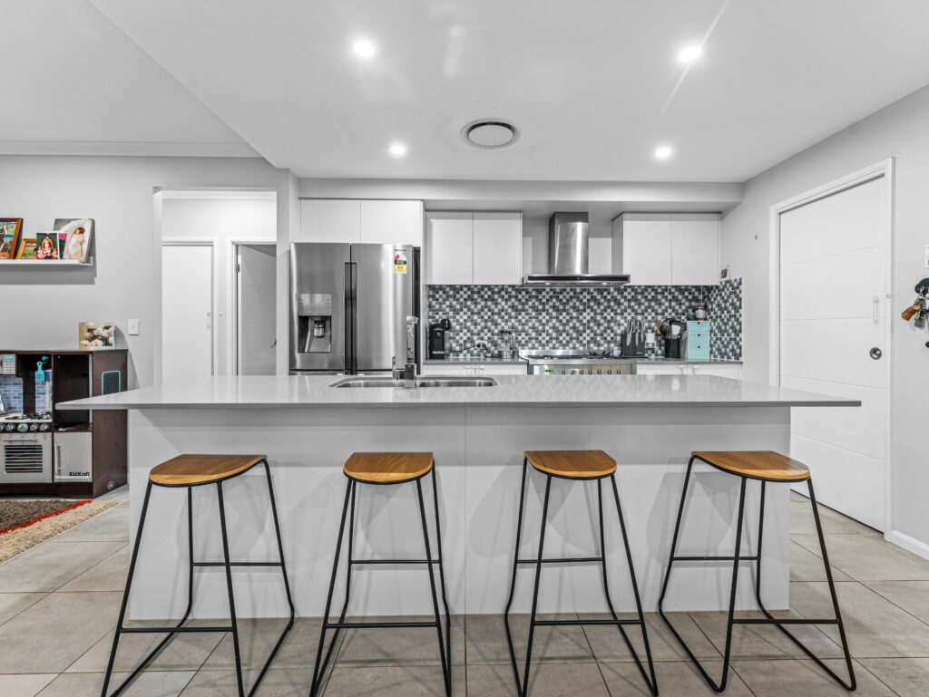 13 Pioneer Street, Redbank Plains, QLD 4301