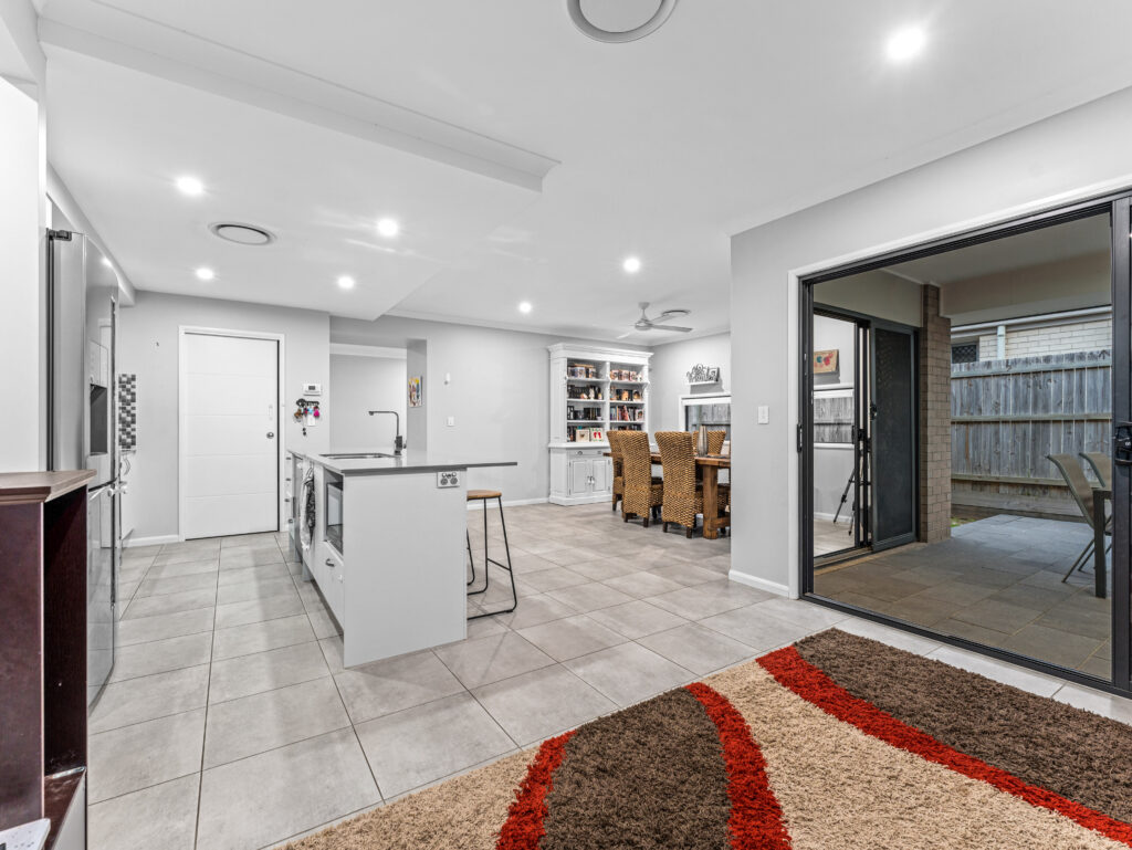13 Pioneer Street, Redbank Plains, QLD 4301