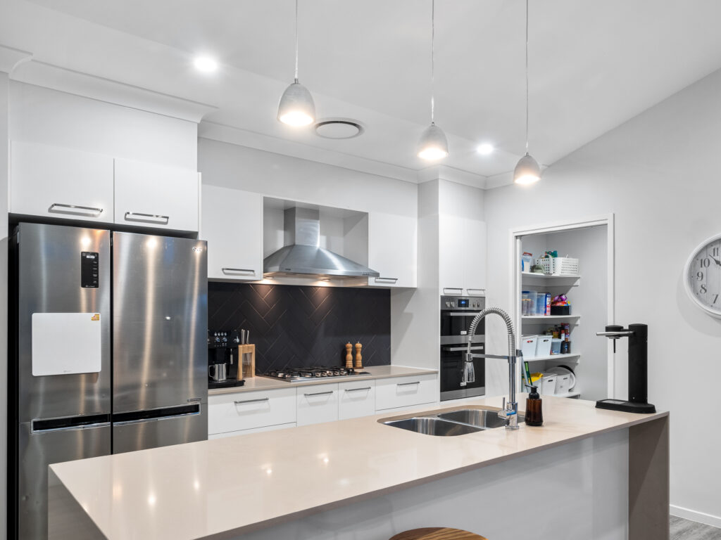 3/30 Botanic Crescent, Brookwater, QLD 4300