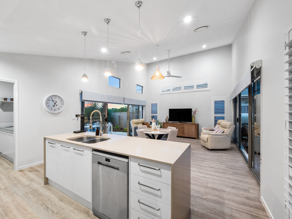 3/30 Botanic Crescent, Brookwater, QLD 4300