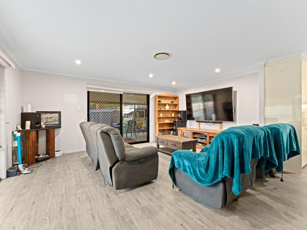 62-64 Tall Timber Road, New Beith, QLD 4124