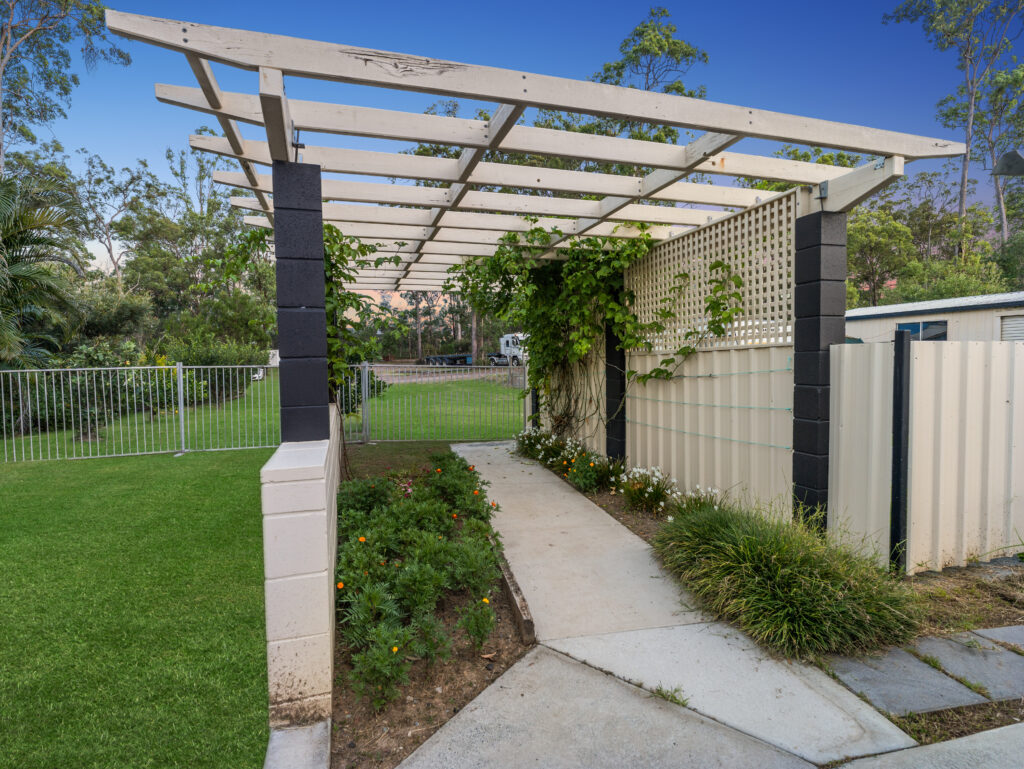 62-64 Tall Timber Road, New Beith, QLD 4124