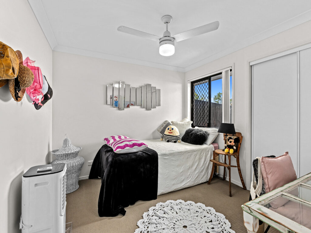 2/12 Nike Court, Wulkuraka, QLD 4305