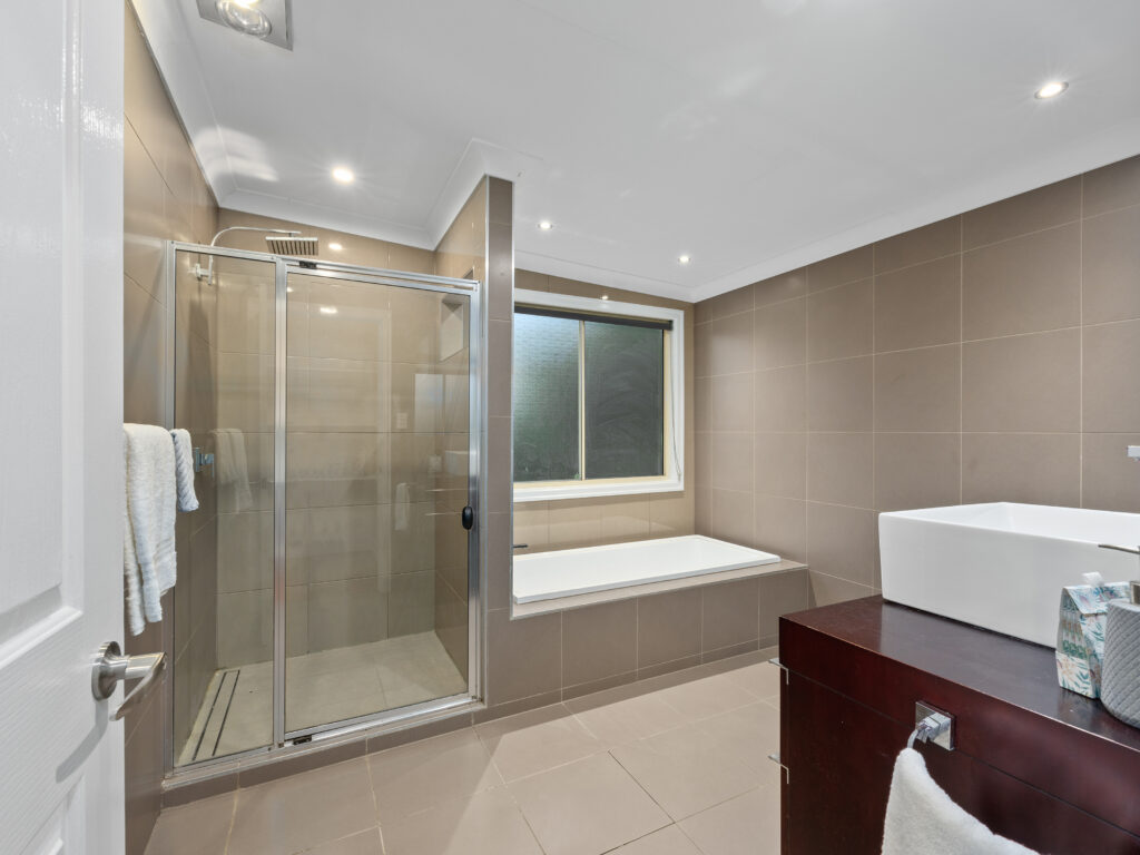28 Stafford Street, Booval, QLD 4304