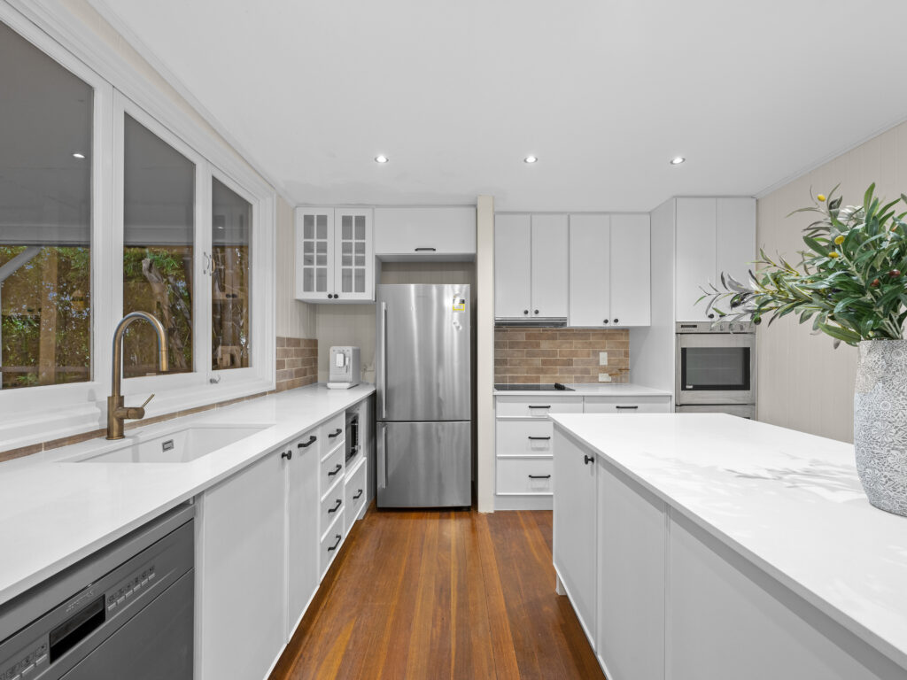 28 Stafford Street, Booval, QLD 4304