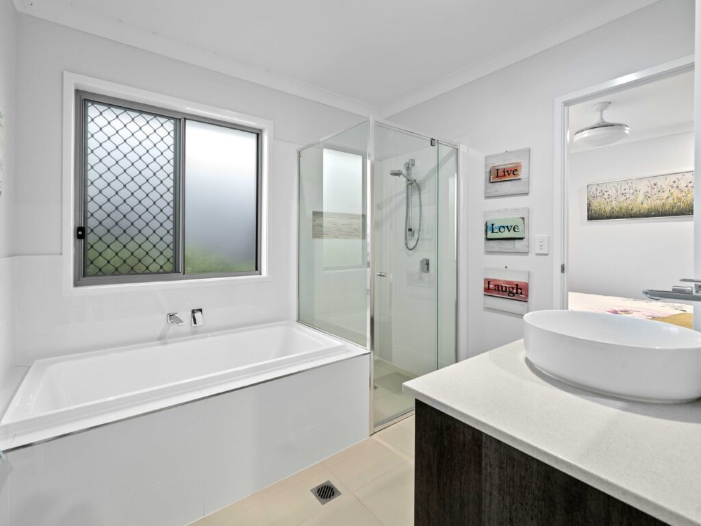24 Jaffray Street, Bellbird Park, QLD 4300