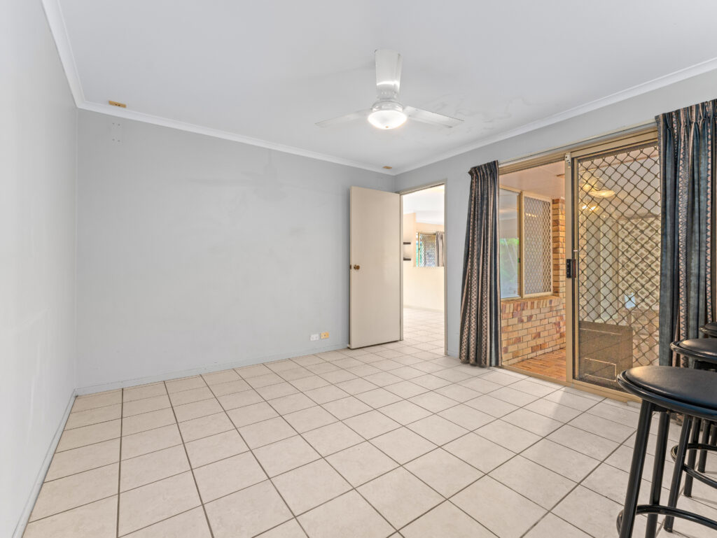 25 Drummond Street, Sinnamon Park, QLD 4073