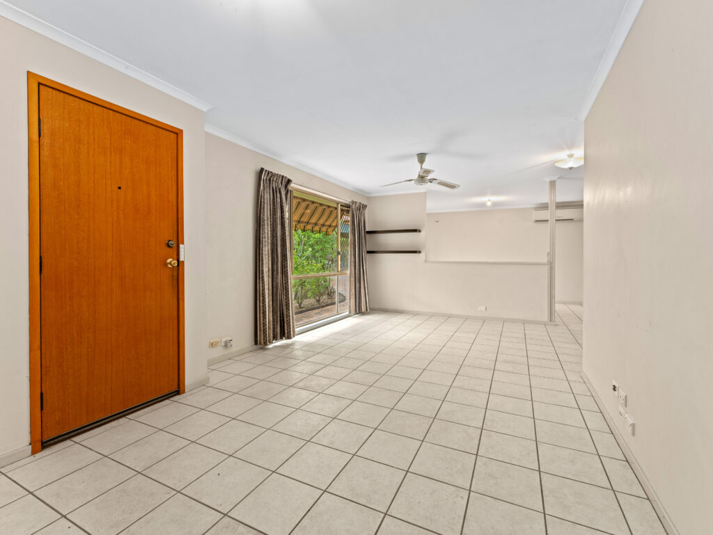 25 Drummond Street, Sinnamon Park, QLD 4073