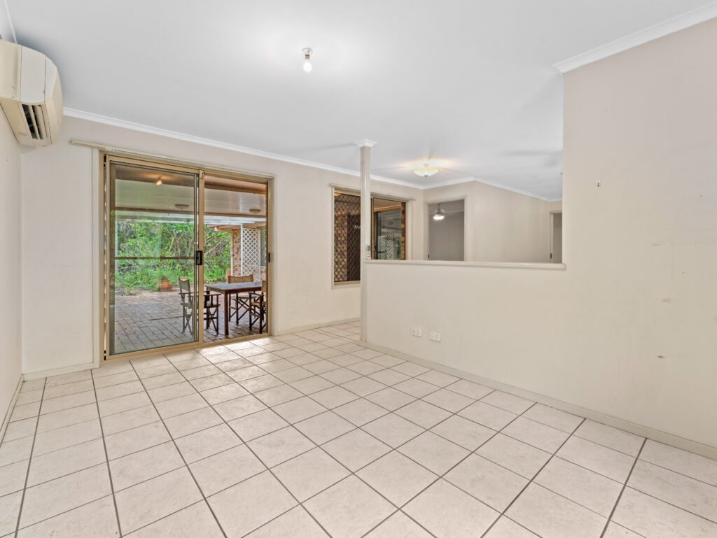 25 Drummond Street, Sinnamon Park, QLD 4073