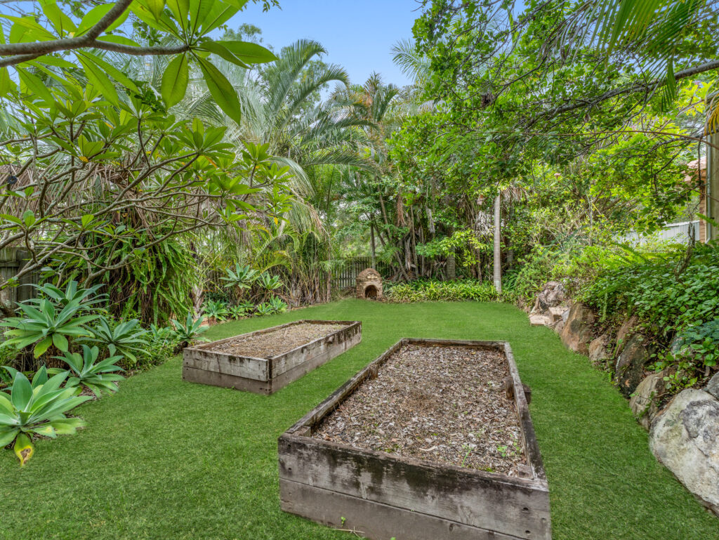 25 Drummond Street, Sinnamon Park, QLD 4073