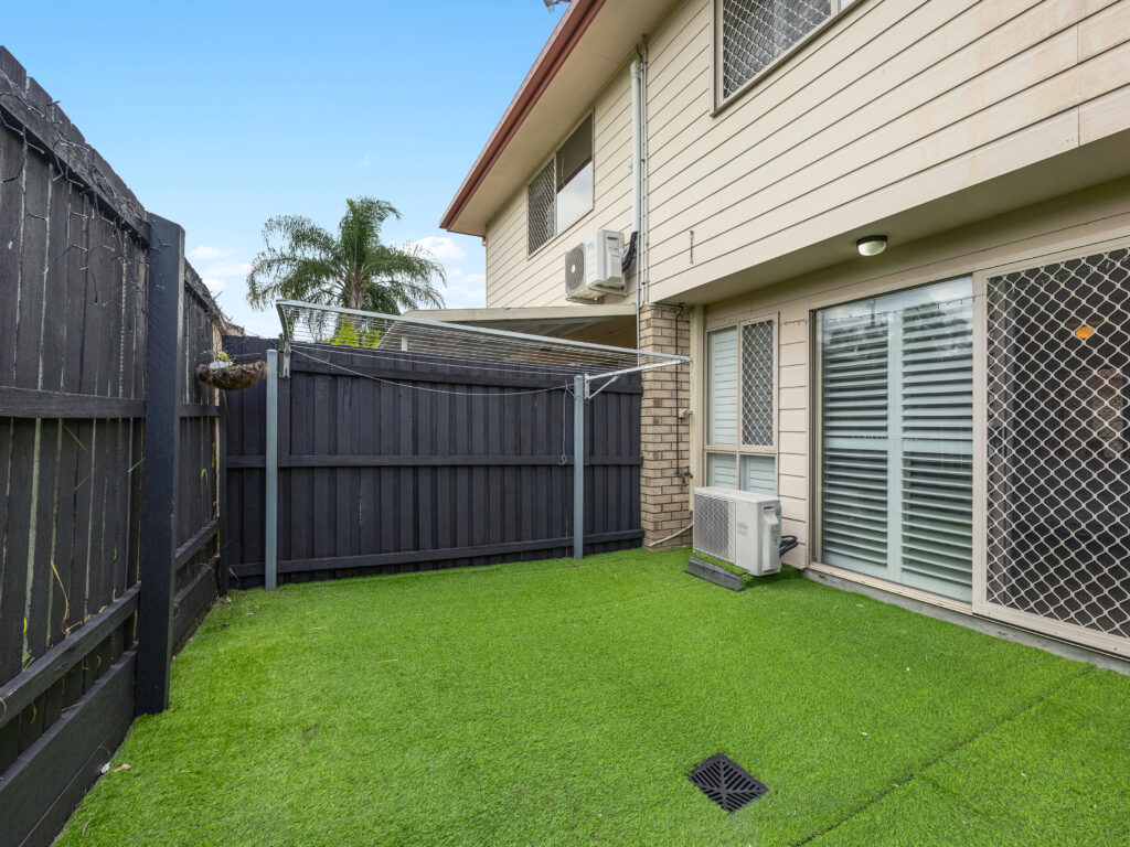 Townhouse-Brassall-QLD-R2-3937043