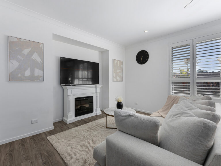House-Deebing Heights-QLD-R2-3940666