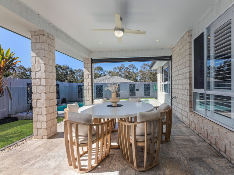House-Deebing Heights-QLD-R2-3940666
