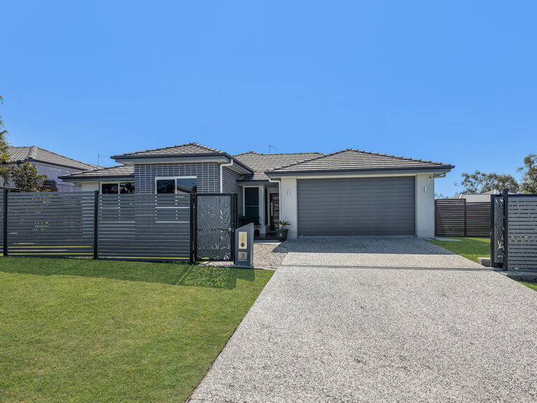 House-Deebing Heights-QLD-R2-3940666