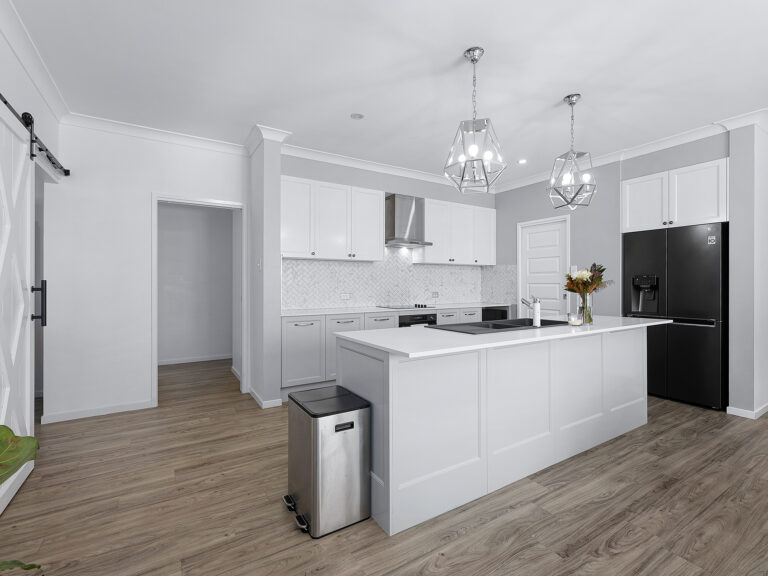 House-Deebing Heights-QLD-R2-3940666