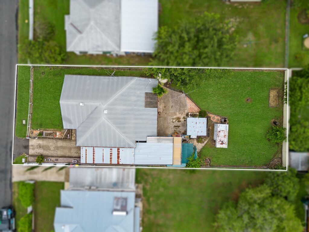 6 McGrath Lane, Booval, QLD 4304
