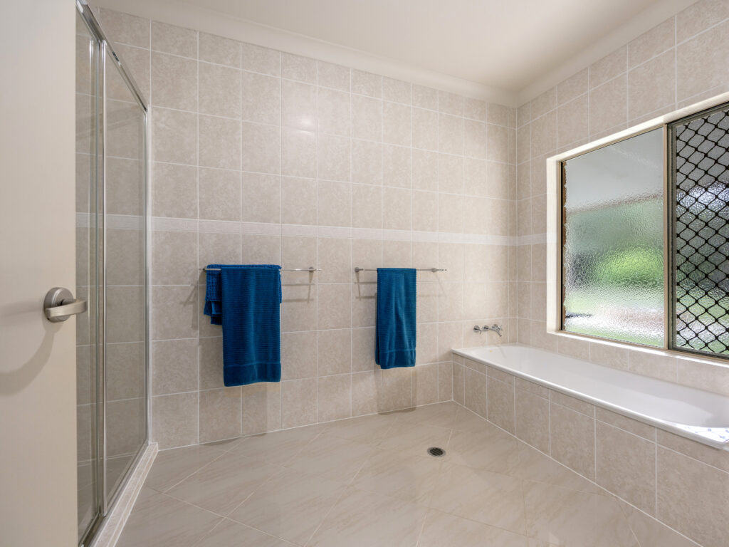 17-21 Pardalote Court, Greenbank, QLD 4124