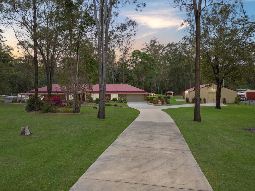 17-21 Pardalote Court, Greenbank, QLD 4124