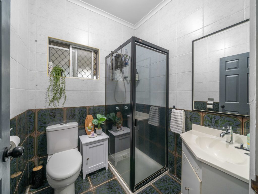 27 Duncan Street, Riverview, QLD 4303