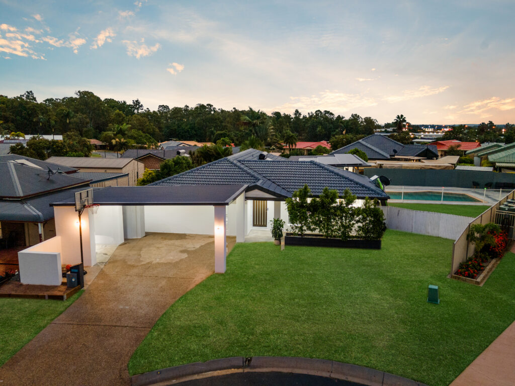 4 Japonica Court, Yamanto, QLD 4305