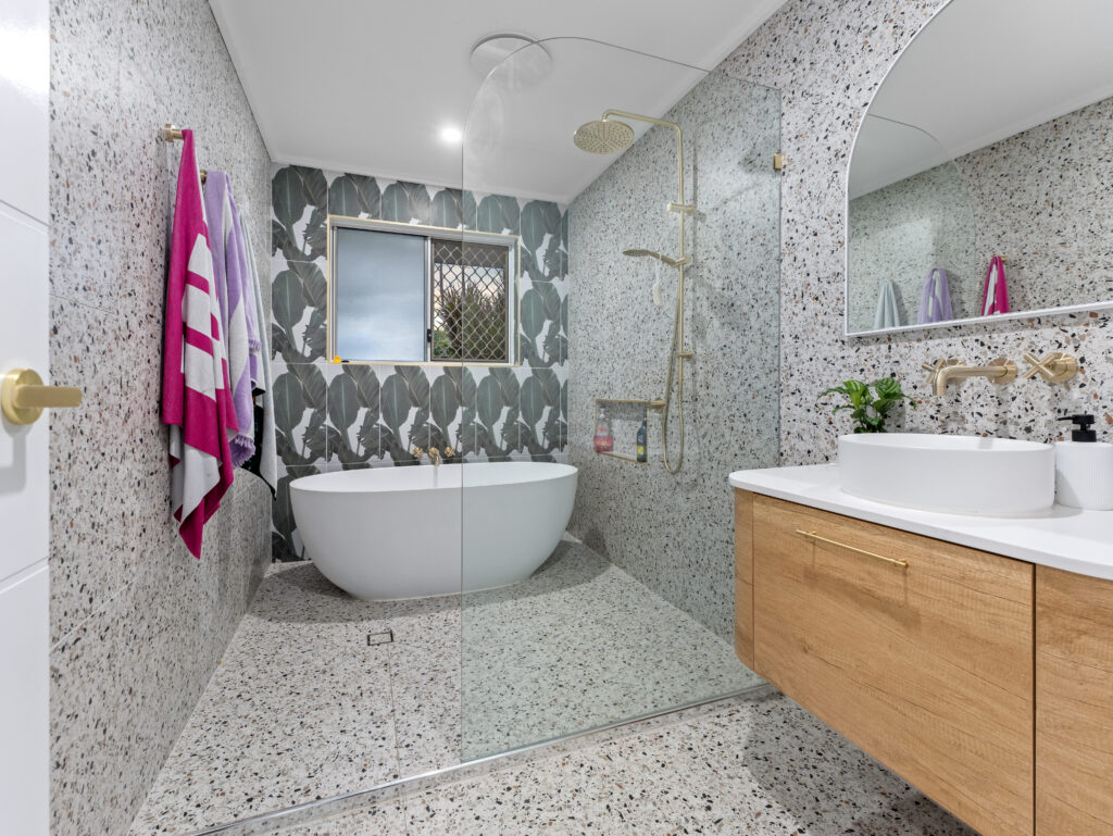 4 Japonica Court, Yamanto, QLD 4305