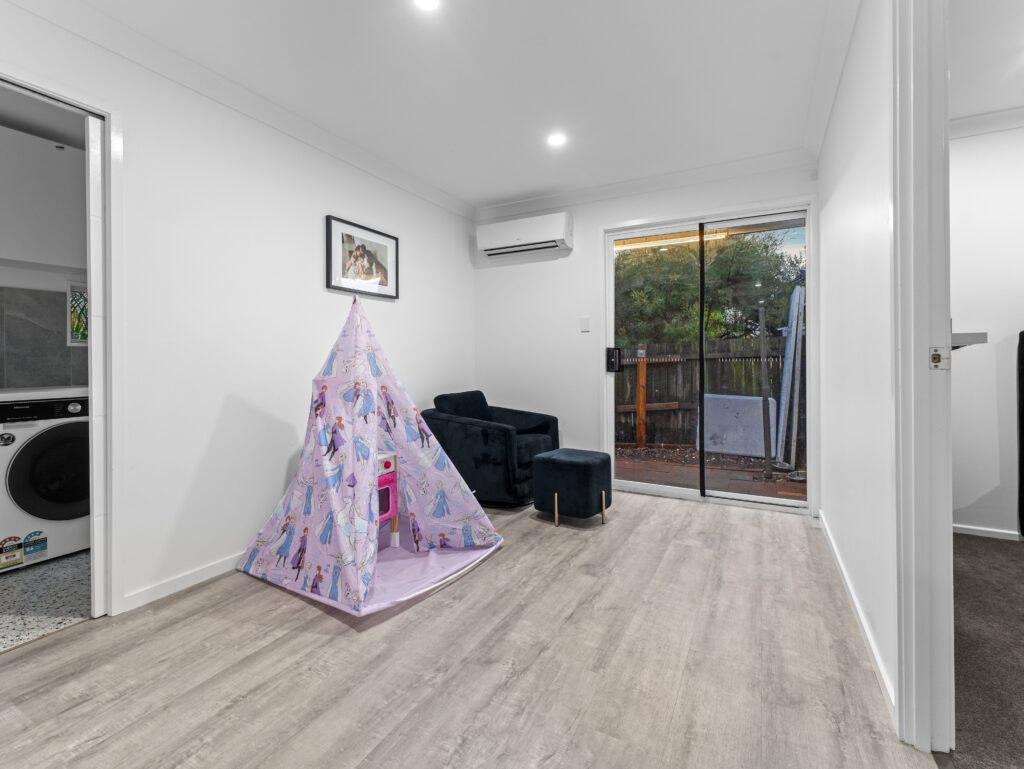 4 Japonica Court, Yamanto, QLD 4305