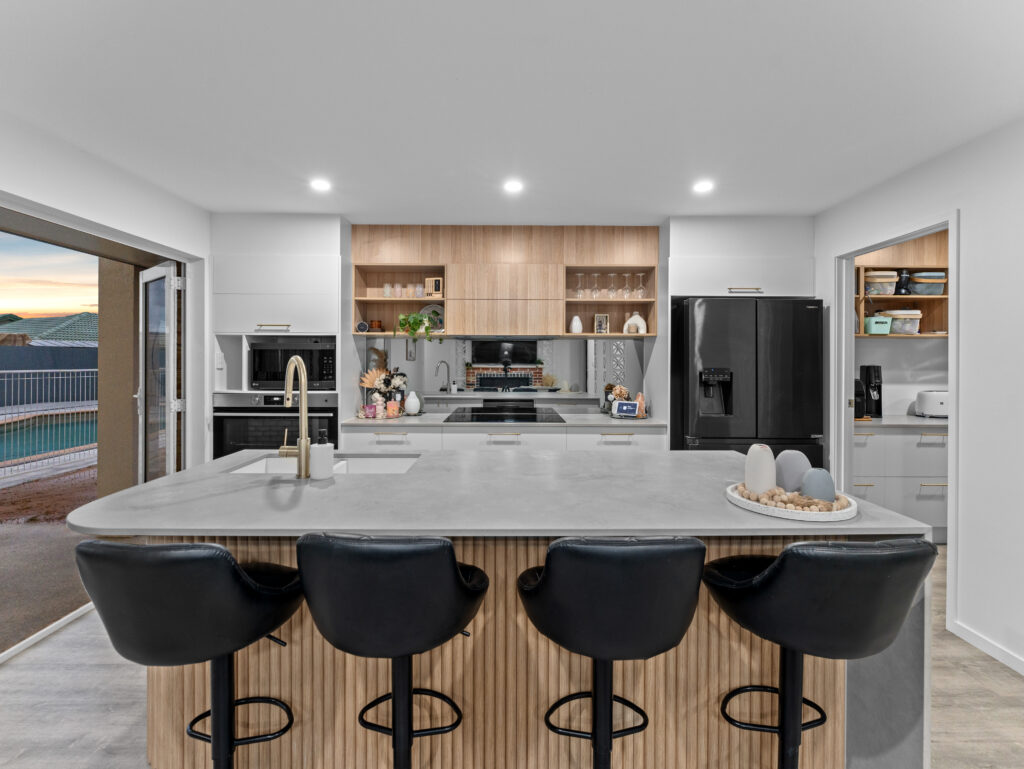 4 Japonica Court, Yamanto, QLD 4305