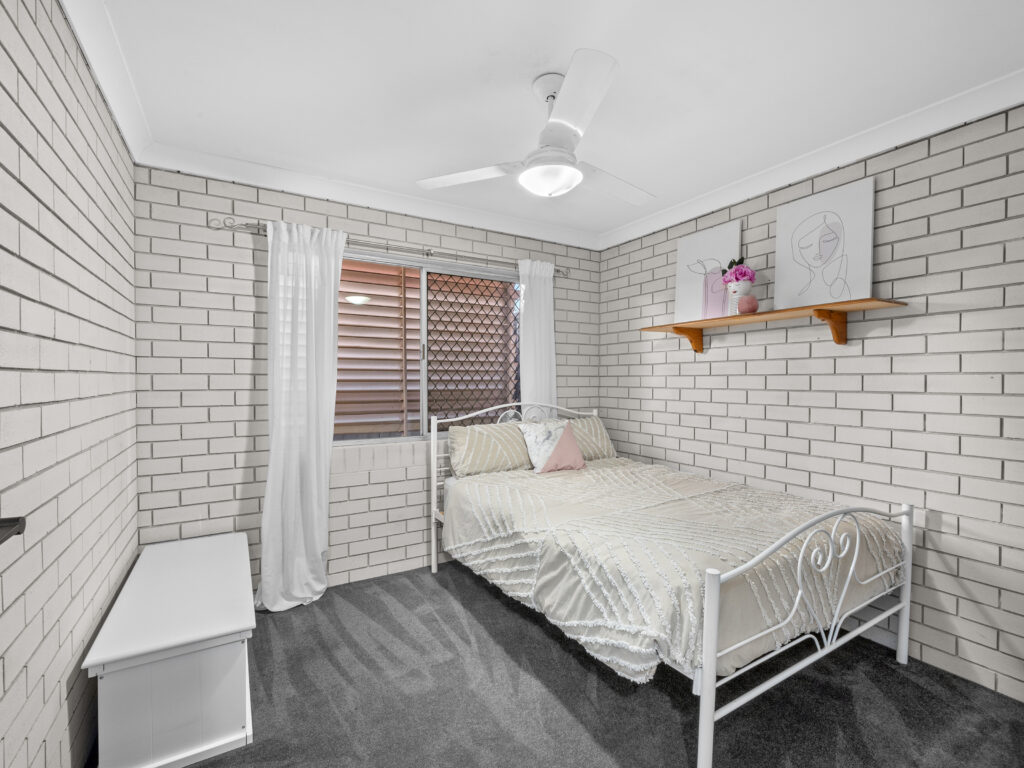 8 Scotts Road, Ripley, QLD 4306