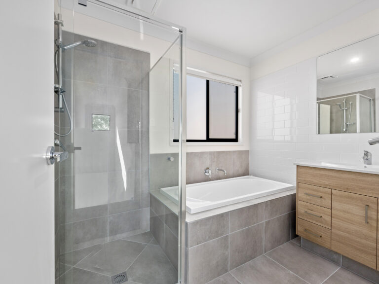 House-Deebing Heights-QLD-R2-3974977