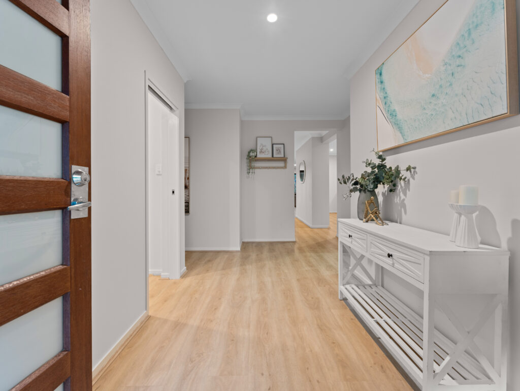 79 Chestnut Drive, Pine Mountain, QLD 4306