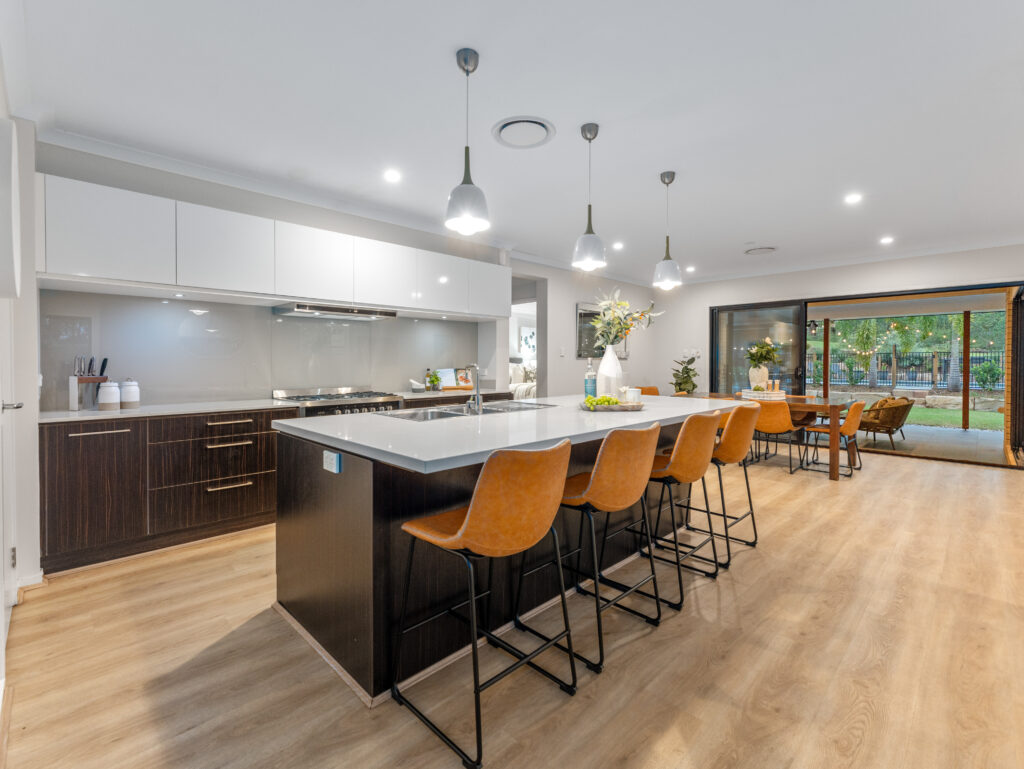 79 Chestnut Drive, Pine Mountain, QLD 4306