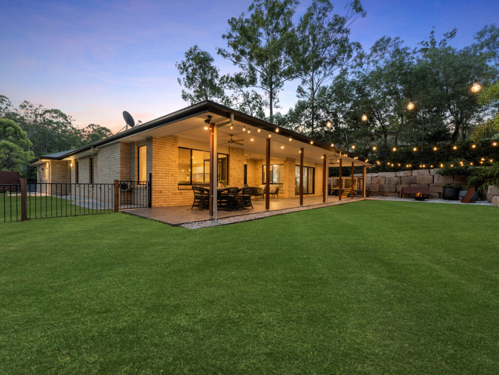 79 Chestnut Drive, Pine Mountain, QLD 4306