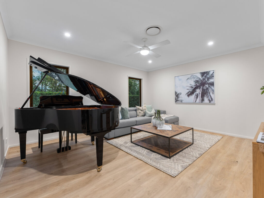 79 Chestnut Drive, Pine Mountain, QLD 4306