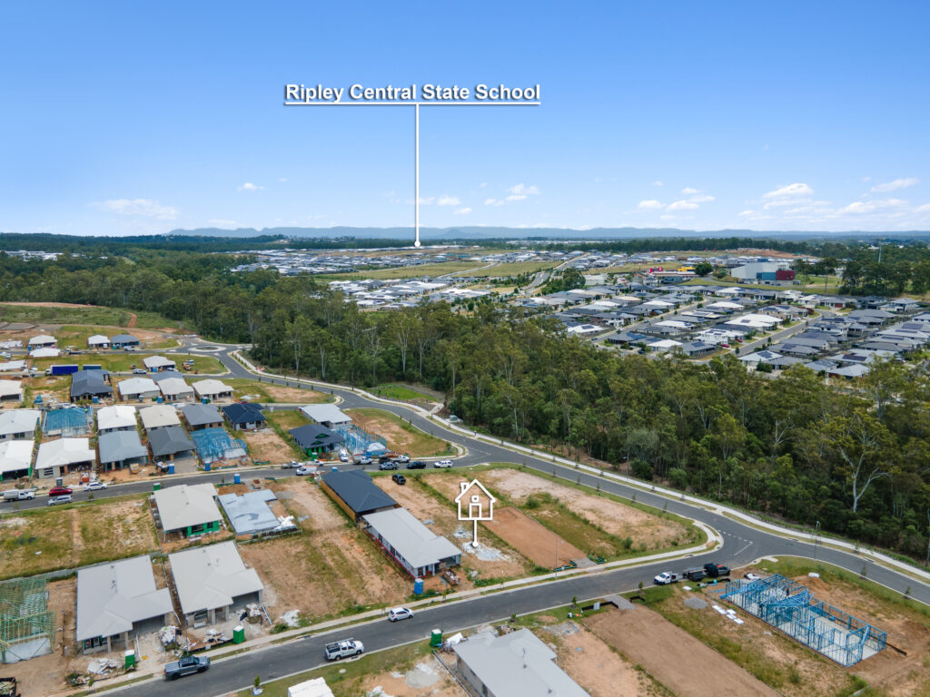 48 Dobbie Crescent, Ripley, QLD 4306