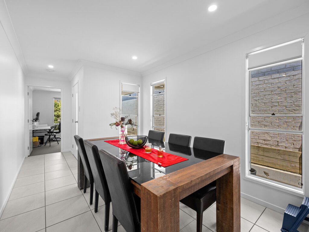 House-Redbank Plains-QLD-R2-3978634