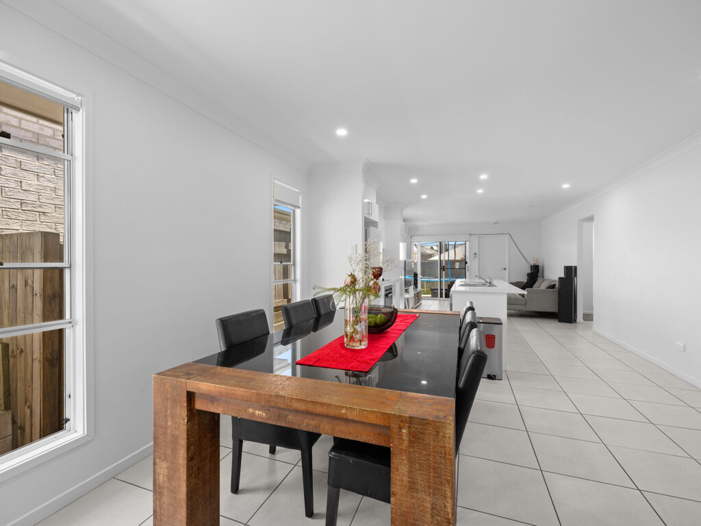 House-Redbank Plains-QLD-R2-3978634