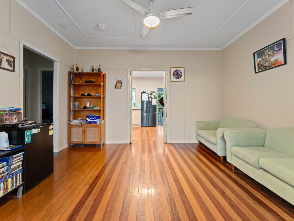 48 Albert Street, North Ipswich, QLD 4305