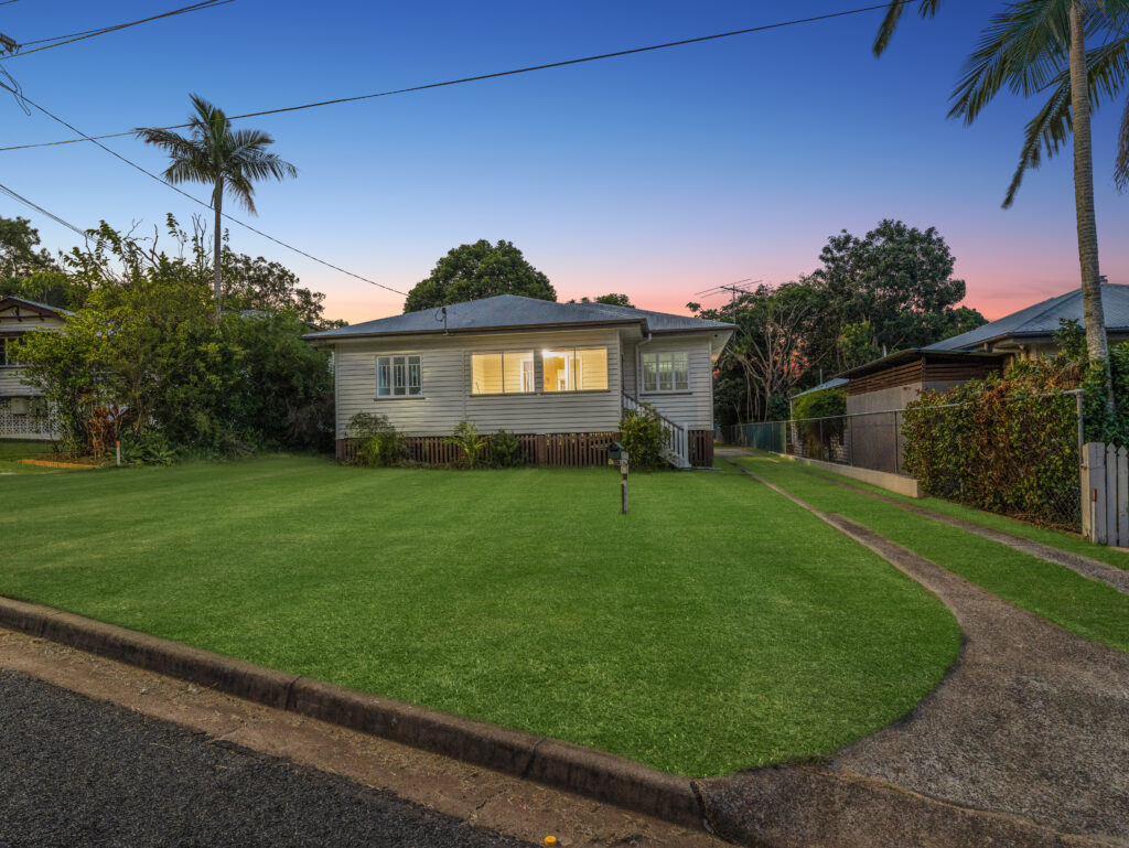 48 Albert Street, North Ipswich, QLD 4305