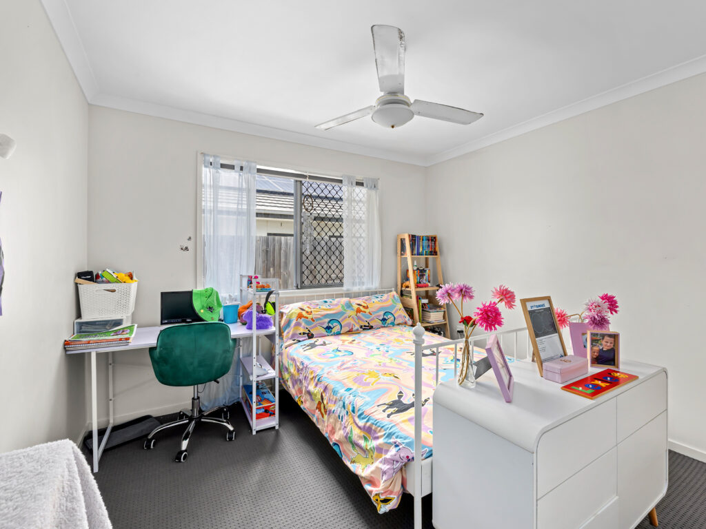 29 Meadows Circuit, Bellbird Park, QLD 4300